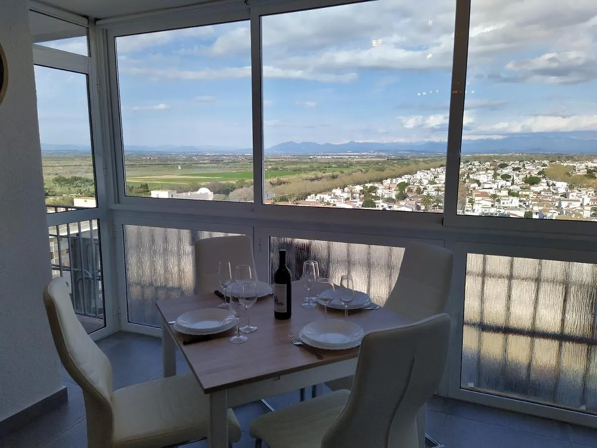 Appartement 4 A 6 Pers Premiere Ligne De La Mer Empuriabrava 0*,  Spain